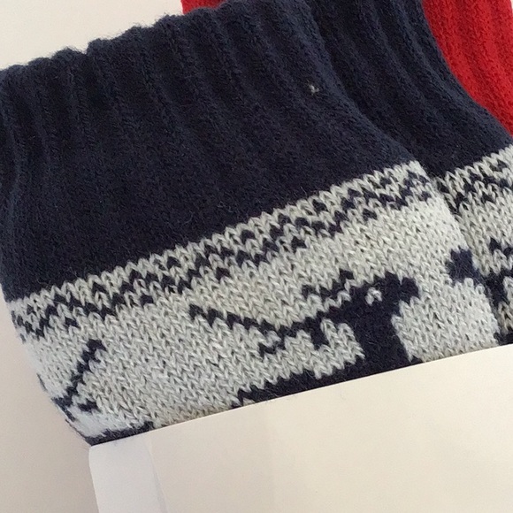 SKYLINE COLLECTION COZY REINDEER LODGE SLIPPER SOCKS NWT - Picture 10 of 12